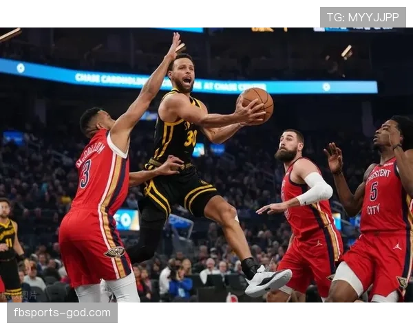 格兰特·威廉姆斯挡拆无球效率提升，带动球队三分命中率拉开差距