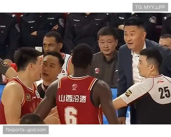 违规换人的裁判判罚标准及比赛影响解析